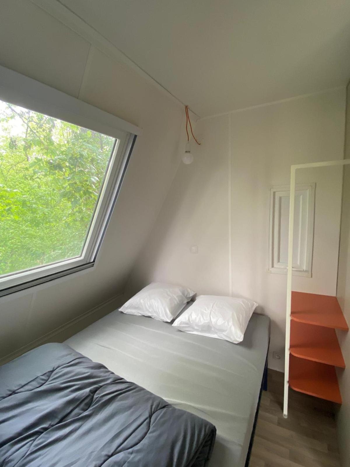 Camping De Thoissey *** חדר תמונה